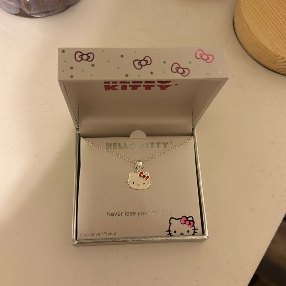 Hello Kitty silver necklace
